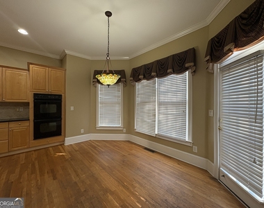 5930 Abbotts Run Trail - Photo Thumbnail 5