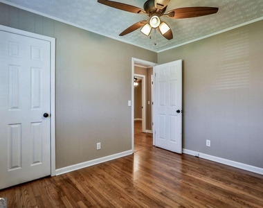 680 North Avenue - Photo Thumbnail 18