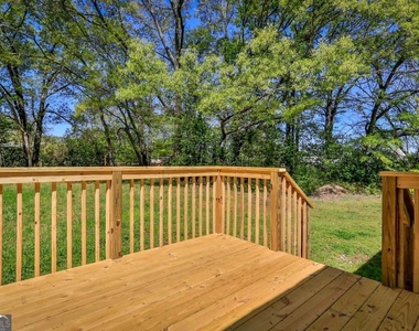 680 North Avenue - Photo Thumbnail 4