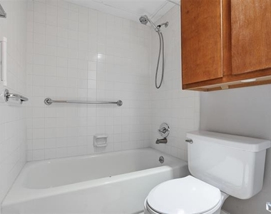 2535 Wedglea Drive - Photo Thumbnail 20
