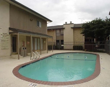 12816 Midway Road - Photo Thumbnail 18