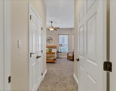 3300 Fountain Way - Photo Thumbnail 17