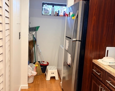1641 Fairway Road - Photo Thumbnail 10