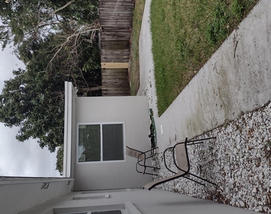 22682 Sw 65th Circle - Photo Thumbnail 13