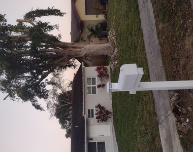 22682 Sw 65th Circle - Photo Thumbnail 21