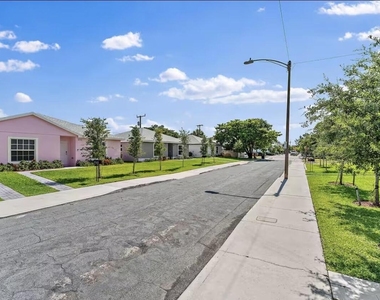 565 Lilac Court - Photo Thumbnail 28