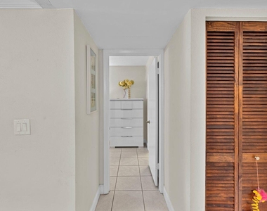 6850 Royal Palm Boulevard - Photo Thumbnail 21