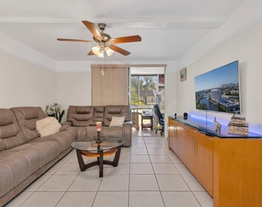6850 Royal Palm Boulevard - Photo Thumbnail 1