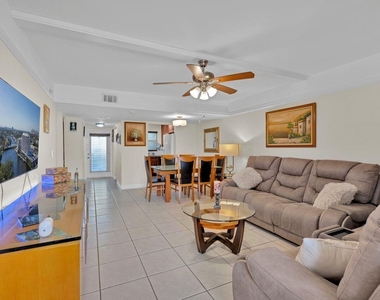 6850 Royal Palm Boulevard - Photo Thumbnail 12