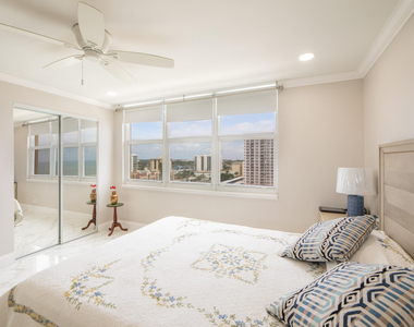 305 N Pompano Beach Boulevard - Photo Thumbnail 18
