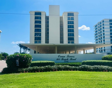 200 S Beach Road - Photo Thumbnail 1