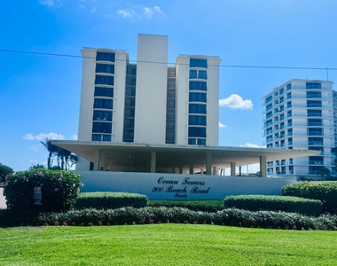 200 S Beach Road - Photo Thumbnail 4