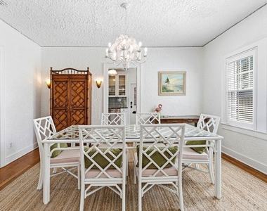 217 Se Coconut Avenue - Photo Thumbnail 13