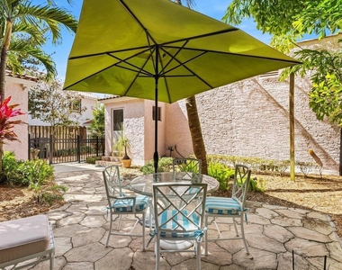 217 Se Coconut Avenue - Photo Thumbnail 28