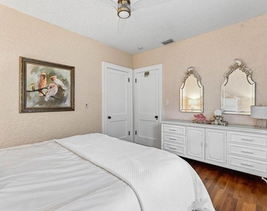 217 Se Coconut Avenue - Photo Thumbnail 24