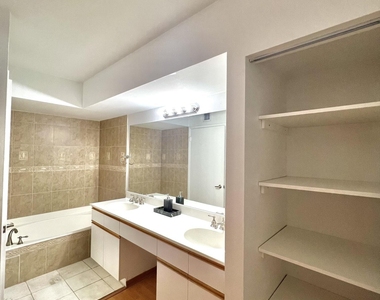 3400 Ne 192nd Street - Photo Thumbnail 5