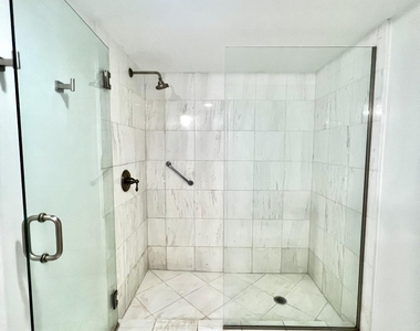 3400 Ne 192nd Street - Photo Thumbnail 6