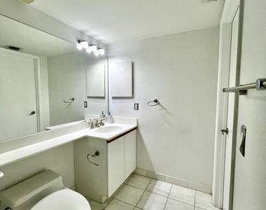 3400 Ne 192nd Street - Photo Thumbnail 10