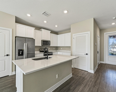 1817 Party Place - Photo Thumbnail 8