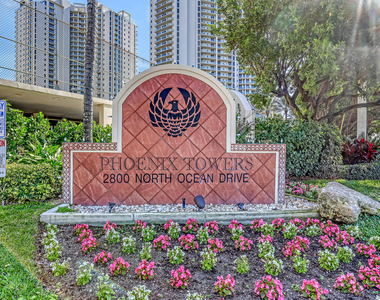 2800 N Ocean Drive - Photo Thumbnail 21