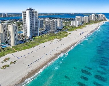 2800 N Ocean Drive - Photo Thumbnail 28