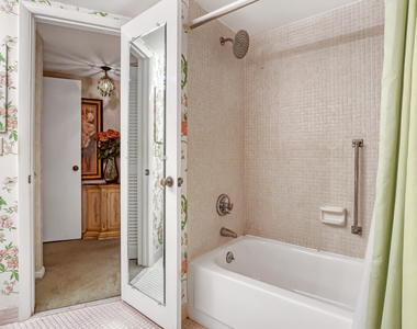2800 N Ocean Drive - Photo Thumbnail 25