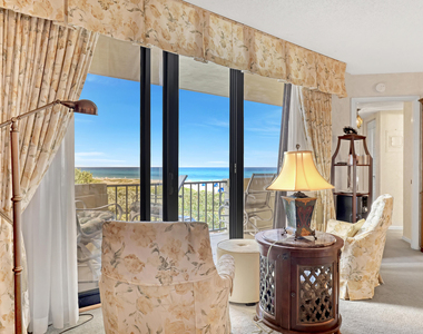 2800 N Ocean Drive - Photo Thumbnail 8