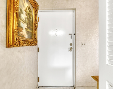 2800 N Ocean Drive - Photo Thumbnail 5