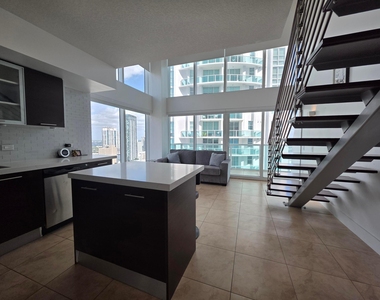 41 Se 5th Street - Photo Thumbnail 5