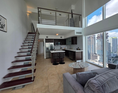 41 Se 5th Street - Photo Thumbnail 4