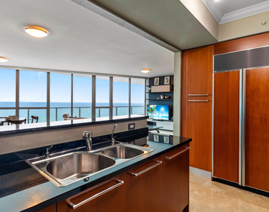 3101 S Ocean Drive - Photo Thumbnail 4