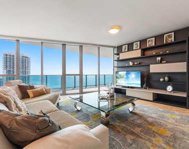 3101 S Ocean Drive - Photo Thumbnail 13