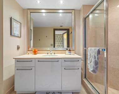 3101 S Ocean Drive - Photo Thumbnail 18