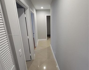 928 Falling Water Road - Photo Thumbnail 22
