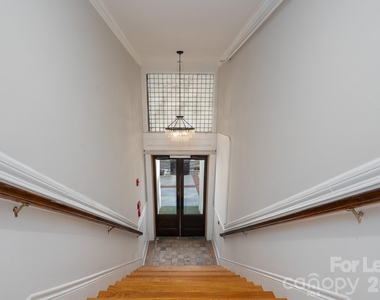 52 Union Street S - Photo Thumbnail 17