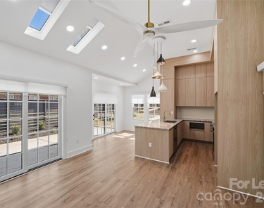 1840 Merriman Avenue - Photo Thumbnail 7