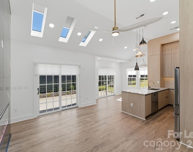 1840 Merriman Avenue - Photo Thumbnail 28