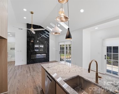 1840 Merriman Avenue - Photo Thumbnail 11