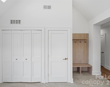 1838 Merriman Avenue - Photo Thumbnail 24