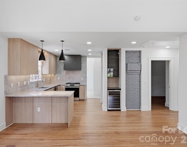 1838 Merriman Avenue - Photo Thumbnail 9