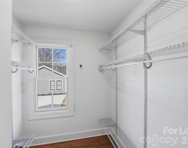 1838 Merriman Avenue - Photo Thumbnail 19