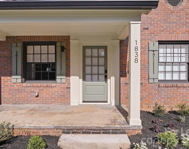 1838 Merriman Avenue - Photo Thumbnail 28