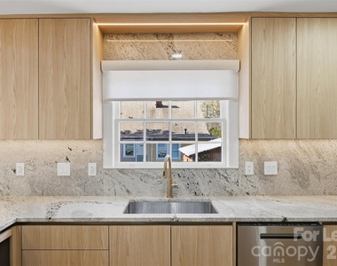 1838 Merriman Avenue - Photo Thumbnail 14