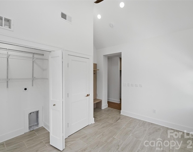 1838 Merriman Avenue - Photo Thumbnail 22