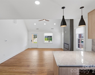 1838 Merriman Avenue - Photo Thumbnail 15