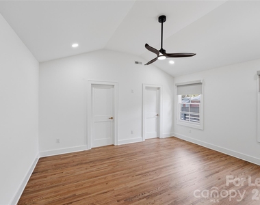 1838 Merriman Avenue - Photo Thumbnail 17