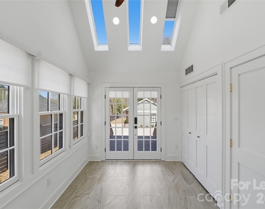 1838 Merriman Avenue - Photo Thumbnail 4