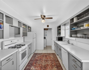 237 Avenida Montalvo - Photo Thumbnail 12
