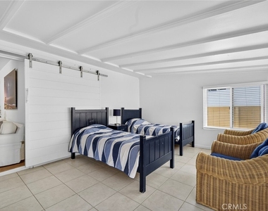 237 Avenida Montalvo - Photo Thumbnail 17