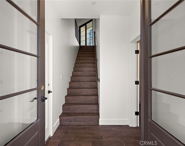 34191 San Mareno - Photo Thumbnail 3